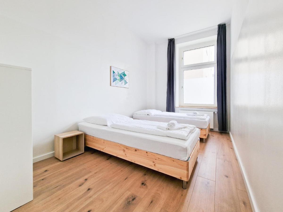 Raj Living - 1 Or 4 Room Apartments - 15 Min To Messe Dus - 10 Min Old Town Dus Düsseldorf Dış mekan fotoğraf